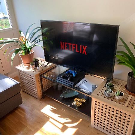 Garden Beautiful Cozy Flat , Recent Decorated. Apartamento Londres Exterior foto