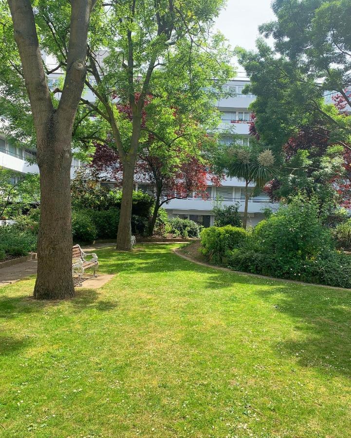 Garden Beautiful Cozy Flat , Recent Decorated. Apartamento Londres Exterior foto