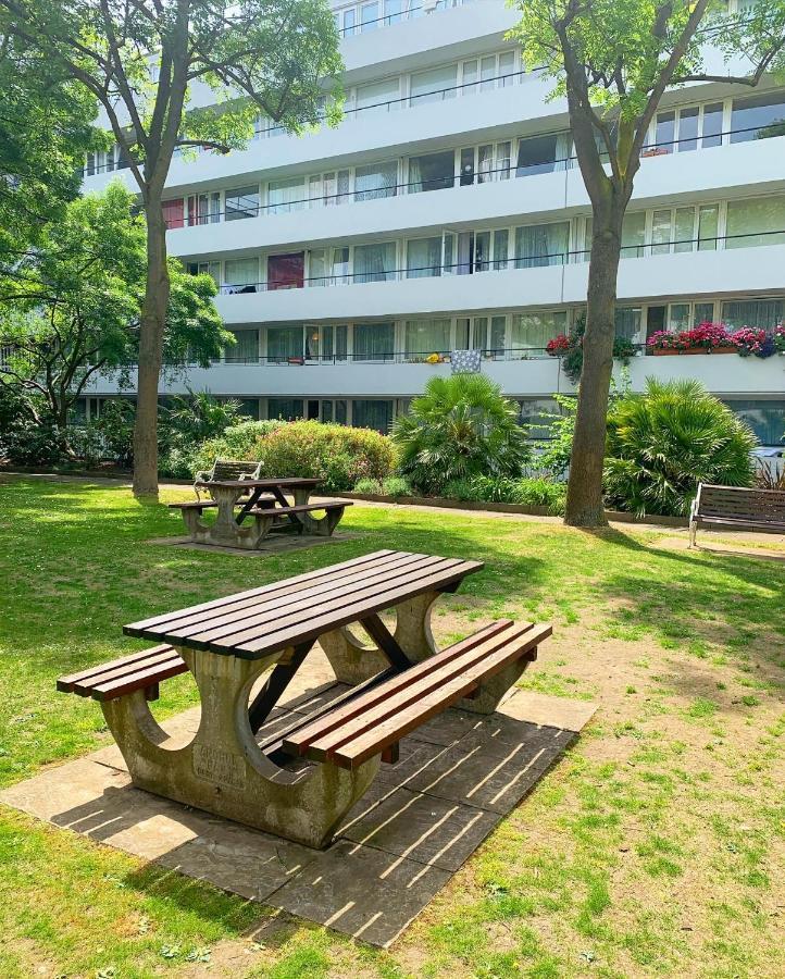 Garden Beautiful Cozy Flat , Recent Decorated. Apartamento Londres Exterior foto