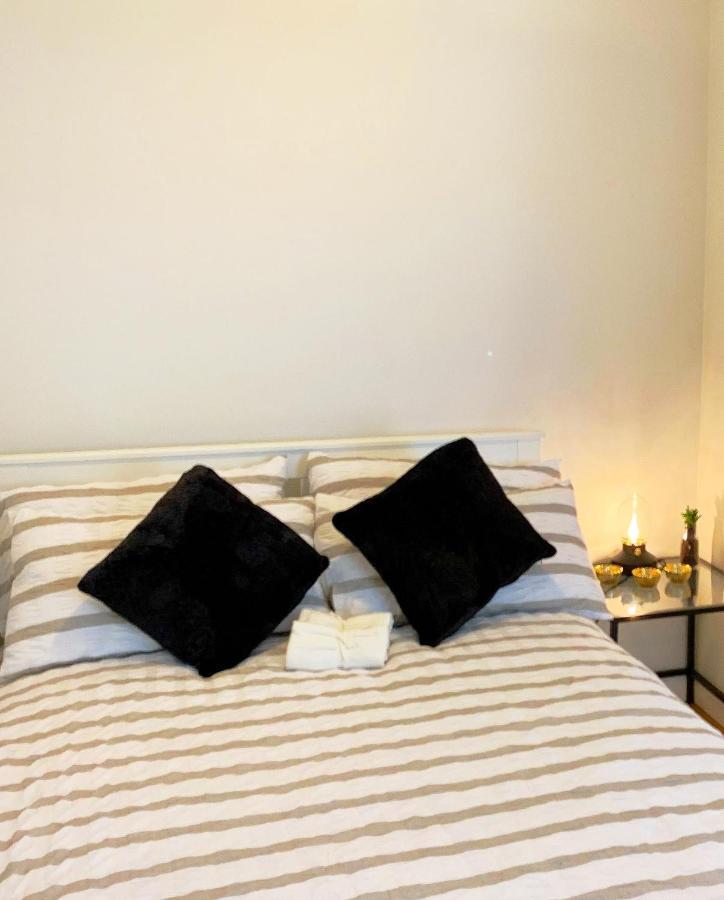 Garden Beautiful Cozy Flat , Recent Decorated. Apartamento Londres Exterior foto